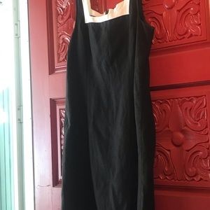 Women’s black Chadwicks knee length sheath dress